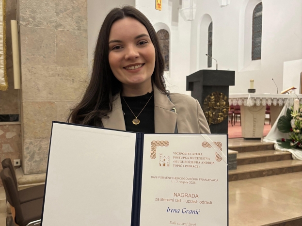 Ljubu&scaron;anka Irena Granić nagrađena za literarni rad na Danima pobijenih hercegovačkih franjevaca
