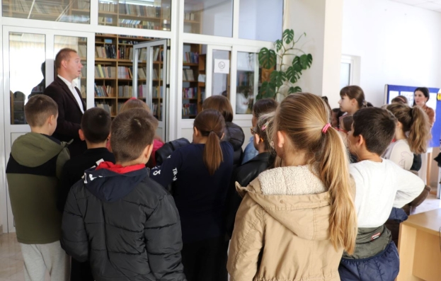 Akcijom „Čitaj i ti“ Knjižnica Ljubuški obilježila Nacionalni dan svjesnosti o knjižnicama