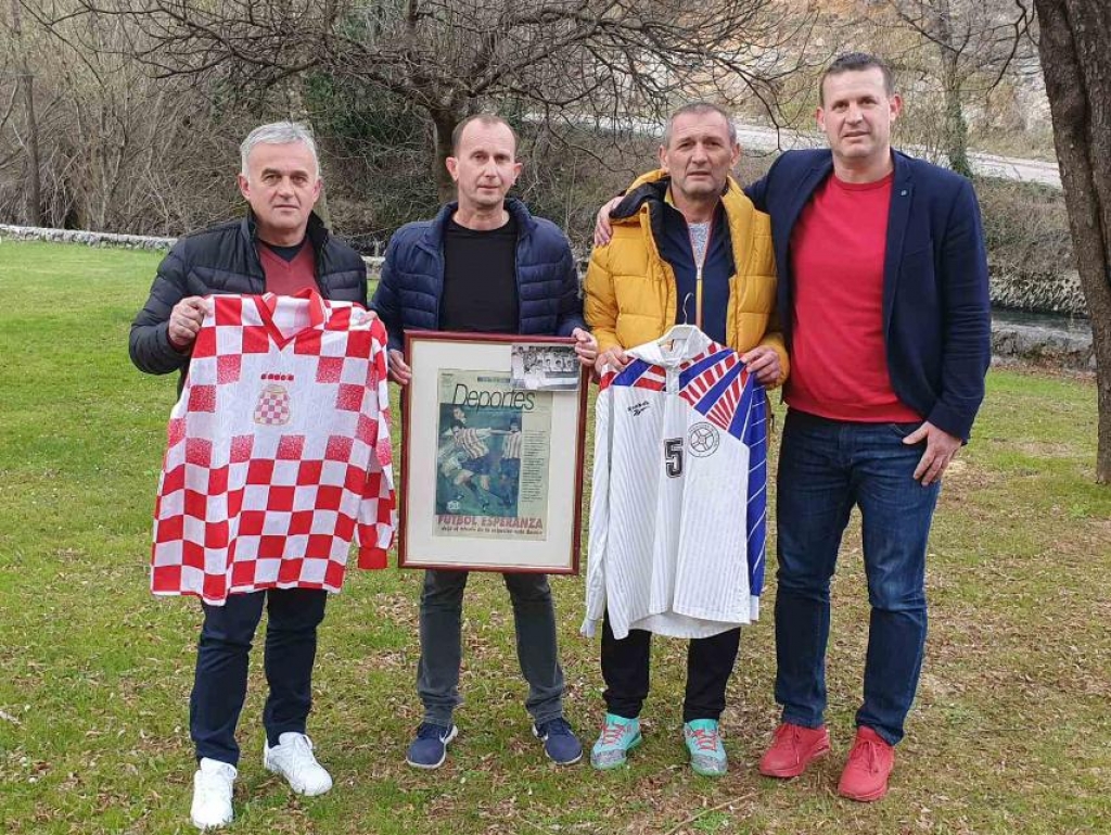 RTV Herceg Bosne: Paragvaj- Herceg Bosna: Snimanje dokumentarca o legendarnoj utakmici [foto]
