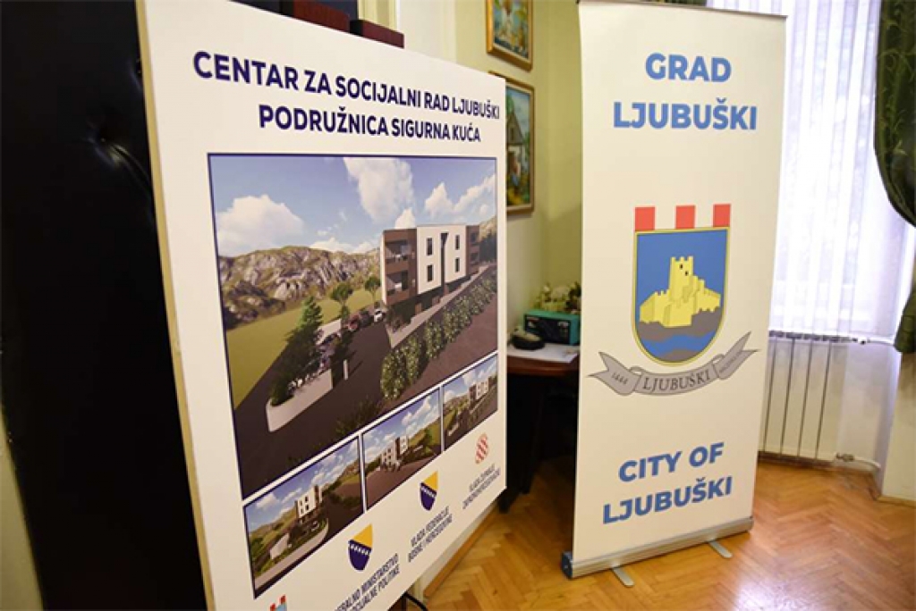 U Ljubuškom svečano uručivanje ugovora za potporu Hrvatima u BiH u 2025. godini
