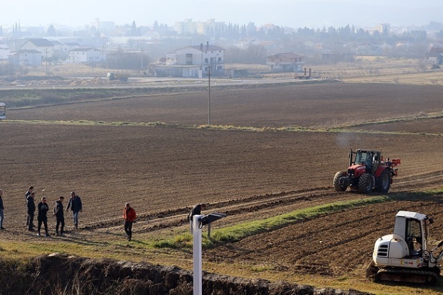 Šestorica vinogradara sade novih 150.000 trsova loze u Ljubuškom