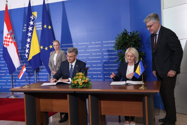 BiH i Hrvatska potpisale ugovor o graničnim prijelazima