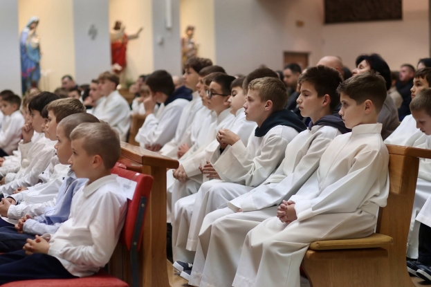 Humac bogatiji za 18 novih ministranata [FOTO]