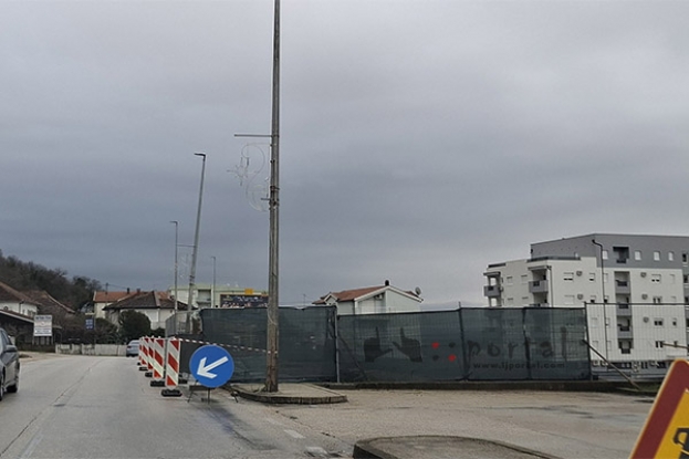 Problemi s odronom na gradili&scaron;tu stambene zgrade u Ljubu&scaron;kom