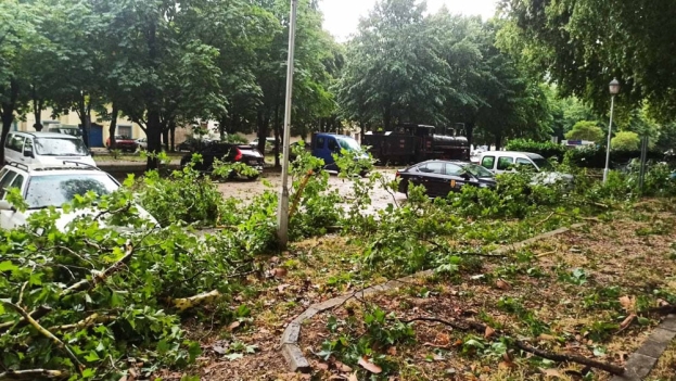 Snažno nevrijeme proširilo se po BiH, posljedice katastrofalne