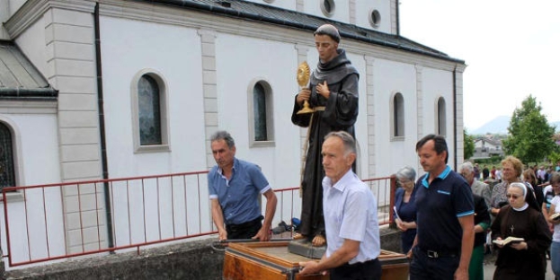 Proslava sv. Paškala –zaštitnika župe Vitina