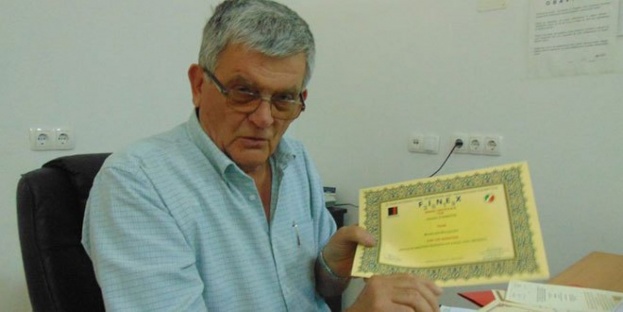 Sašenku Sadikoviću iz Ljubuškog diploma za dva izuma