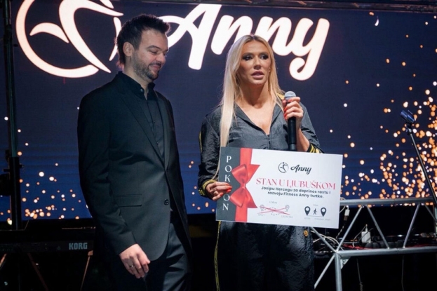Anny Chanel poklonila suradniku stan u Ljubuškom