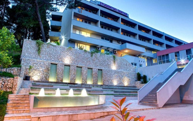 Natječaj za prijem studenata starijih studijskih godina u Studentski centar Sveučilišta u Mostaru