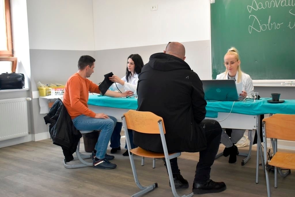Ljubuški: Akcija darivanja krvi u SSŠ Ruđera Boškovića