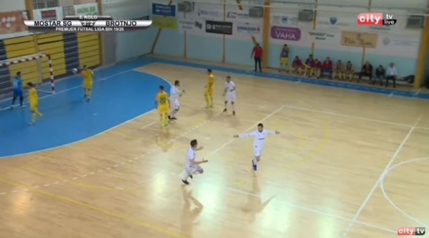 Izvrstan pogodak Ljubušaka Tomislava Bošnjaka u futsal derbiju u Mostaru [video]