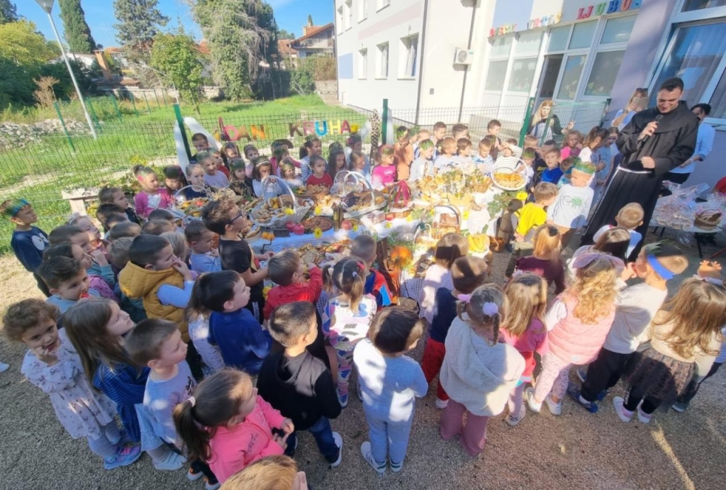 Dani kruha i zahvalnosti u Dječjem vrtiću Ljubuški