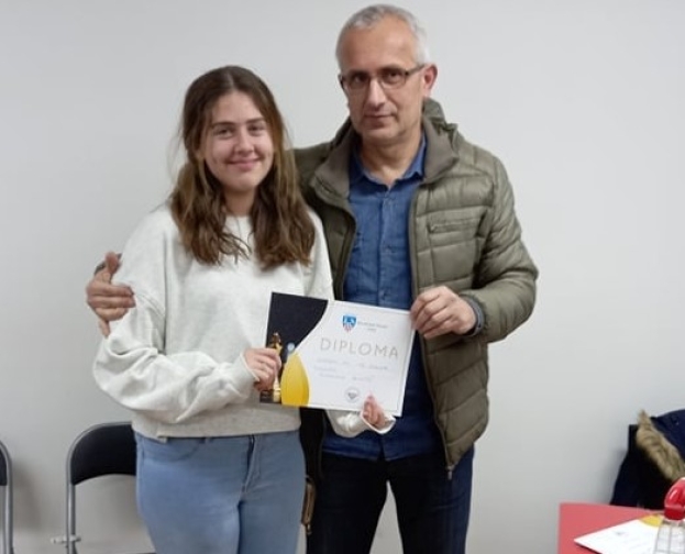 Borna Pehar pobjednik šahovskog turnira u Ljubuškom, Mihaela Buntić slavila u kategoriji do 12 godina