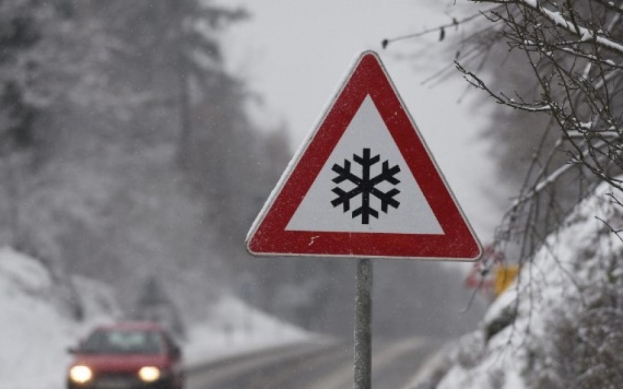 U Hrvatskoj palo 40 cm snijega, danas najavljen i u BIH