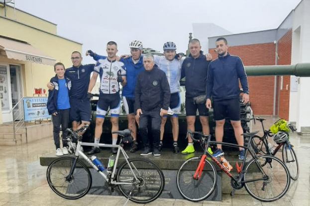 Završio je 3. biciklistički maraton Prevlaka-Vukovar u kojem je i Ljubuški imao svog predstavnika [foto&video]