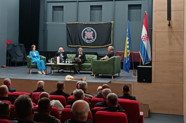 U Ljubuškom održano predstavljanje Pavkovićeve knjige…