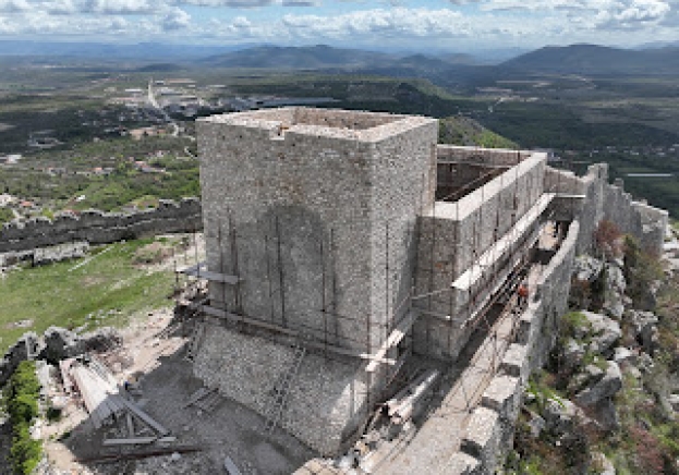 Ljubuški: Obnova tvrđave herceg Stjepana Kosače, od hrpe kamenja stvara se monumentalno zdanje