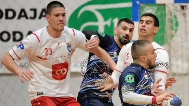 Amir Muhović, kružni napadač Izviđača: “Bosna ima dobre igrače, ali uz pravi pristup pobjeda ne bi trebala doći u pitanje”
