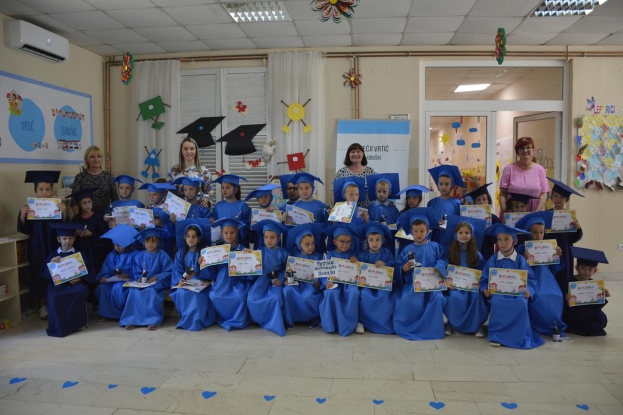 Polaznici Dječjeg vrtića Ljubuški i Vitina dobili diplome o završenom predškolskom obrazovanju