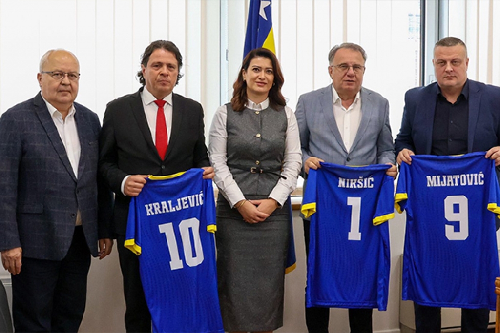 Kraljević, Nikšić i Mijatović – podrška odbojkaškom i biciklističkom savezu