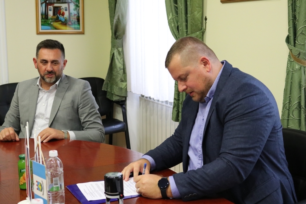 Gradonačelnik Markotić i ministar Ramić potpisali ugovor o sufinanciranju radova na izgradnju kanalizacijske mre
