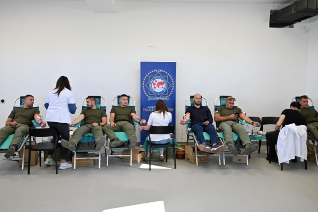 Djelatnici MUP-a ŽZH darovali 36 doza krvi