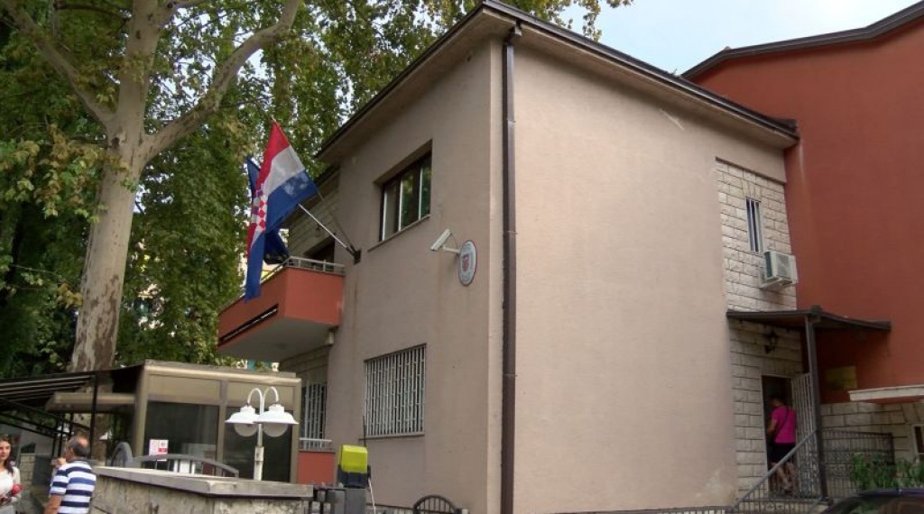 Hrvatsko veleposlanstvo objavilo poziv za glasovanje u BiH, evo gdje su biračka mjesta, 15 ih je u Mostaru