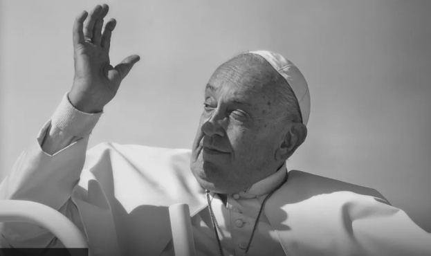 Umro Papa Franjo