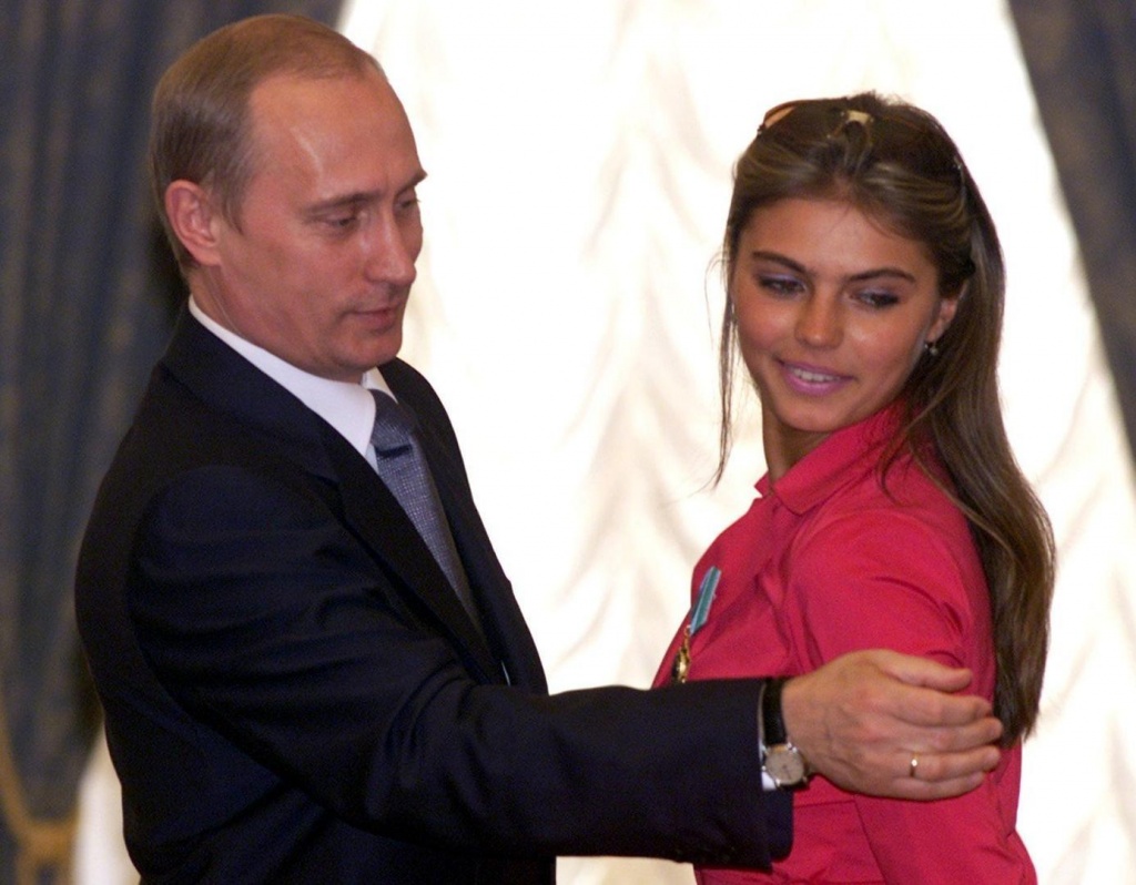 Putinova ljubavnica u tajnosti rodila blizance?