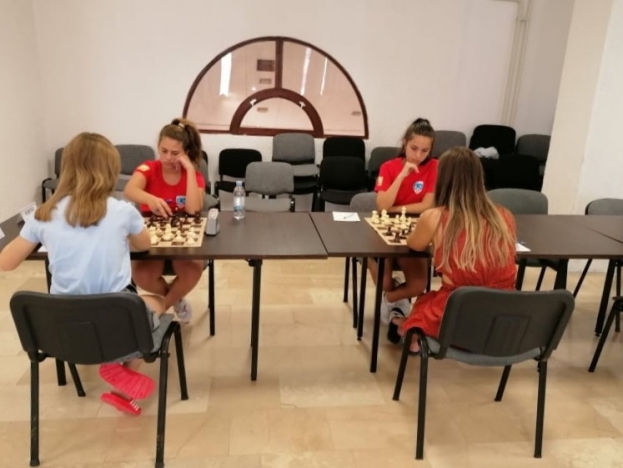 Mihaela Buntić i Ana Ostojić osvojile Prvu šahovsku ligu za žene Herceg-Bosne