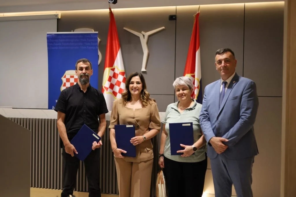 Nastavnicima u ŽZH plaća raste za vi&scaron;e od 25 posto