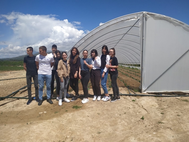 Učenici Gimnazije Ljubuški sudjelovali u projektu &quot;Agrikulturnog usavršavanja&quot; [foto]