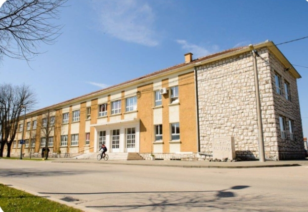 Osnovne škole u ŽZH prekinule štrajk, u sve tri osnovne škole na području Ljubuškog sutra redovita nastava