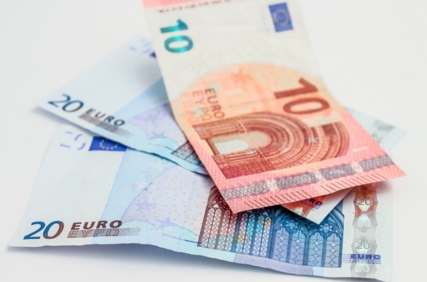 Hrvatska: Na bankomatima samo novčanice od 10 i 20 eura
