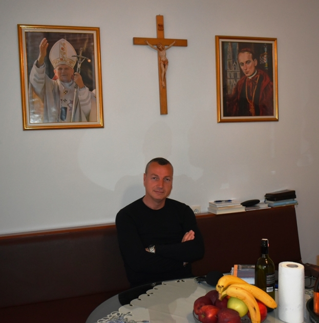 Razgovor s don Ivanom Perićem, upraviteljem svetišta i župnikom u Studencima